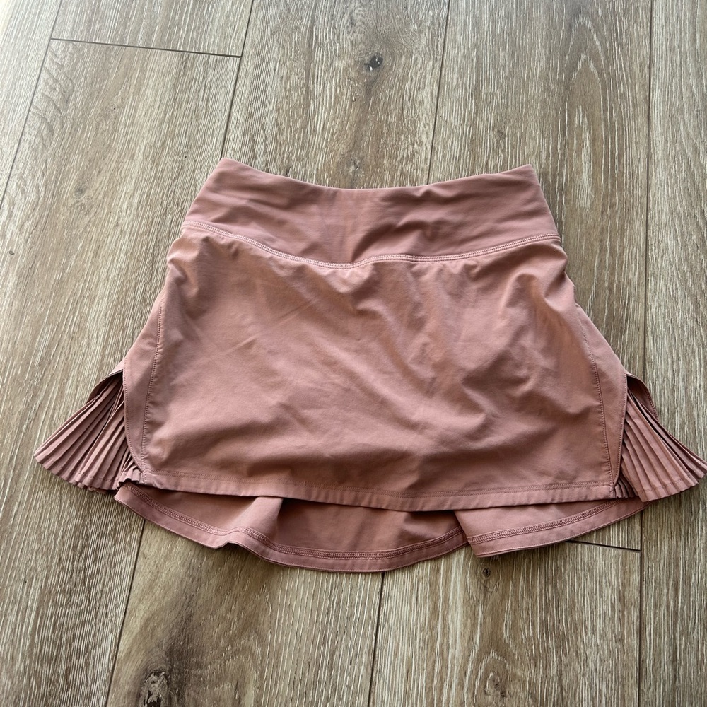 Pleated Mauve Lululemon Skirt